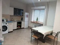 Фото гостя 10 — Студия однокомнатная в микрорайоне 3-й, 45 м², Звенигород