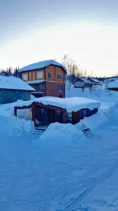 Фото гостя 2 — Апартаменты 4-местный на улице Весенней, 40 м², Шерегеш