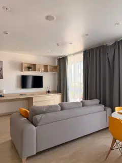 Фото гостя 1 — Квартира двухкомнатная у Лиговки, в Центральном, 71 м², Санкт-Петербург