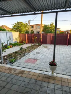 Фото гостя 7 — Дом 7-местный на улице Таманской, 94 м², Голубицкая