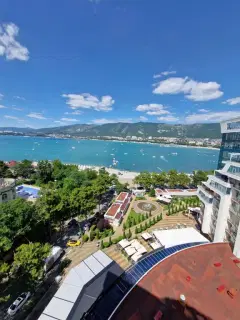 Фото гостя 2 — Квартира трёхкомнатная на улице Крымской, 225 м², Геленджик