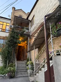 Фото гостя 1 — Квартира двухкомнатная на улице Анисимова, 60 м², Пятигорск
