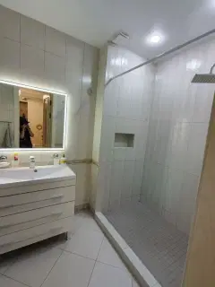 Фото гостя 2 — Квартира трёхкомнатная на улице М. Халилова, 120 м², Каспийск