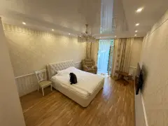 Фото гостя 3 — Апартаменты двухкомнатные в переулке Лермонтовском, 80 м², Светлогорск