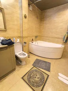 Фото гостя 9 — Квартира трёхкомнатная на проспекте Доваторе, 250 м², Владикавказ