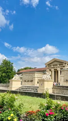 Фото гостя 1 — Квартира однокомнатная на улице Луначарского, 53 м², Ессентуки