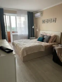 Фото гостя 1 — Квартира однокомнатная на улице Десятинной, 32 м², Великий Новгород