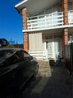Фото гостя 1 — Коттедж 6-местный на улице Ново-Западной, 65 м², Голубицкая