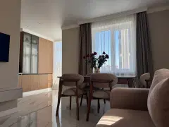 Фото гостя 1 — Квартира трёхкомнатная на улице Астана Кесаева, 73 м², Владикавказ