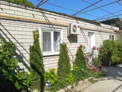Фото гостя 9 — Дом 4-местный на улице Приозёрной, 35 м², Тамань