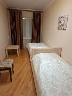 Фото гостя 1 — Квартира трёхкомнатная на улице Клары Цеткин, 77 м², Кисловодск