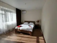 Фото гостя 10 — Дом 4-местный в квартале Долина Роз, 60 м², Судак