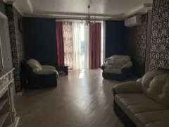 Фото гостя 5 — Квартира трёхкомнатная на улице Пирогова, 70 м², Чебоксары